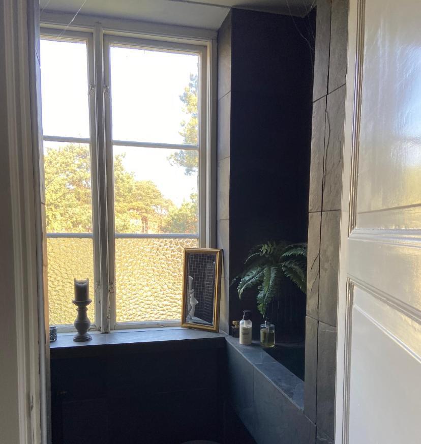 Bed and Breakfast Our House Ystad Esterno foto